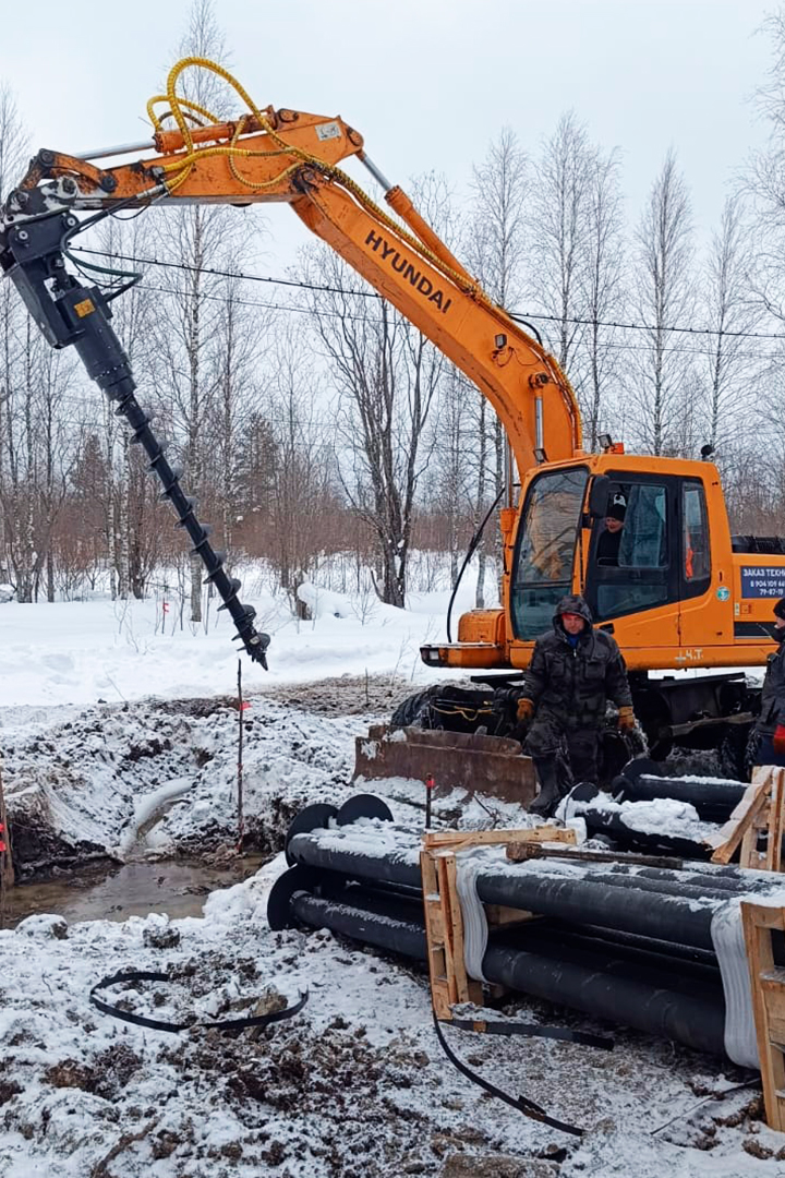 Ухта, колесный экскаватор HYUNDAI R140W-7 + гидровращатель RAY REA20000